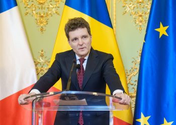 am-pus-stampila-pe-cine-am-crezut-eu-ca-duce-mai-departe:-presedintele-nicusor-dan-explica-cum-a-votat-la-alegerile-pentru-primaria-capitalei-–-hotnews.ro