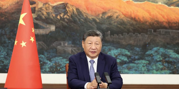 scaderea-investitiilor-in-china-duce-la-cele-mai-slabe-vanzari-cu-amanuntul-din-ultimii-trei-ani.-reactia-furioasa-a-lui-xi-jinping