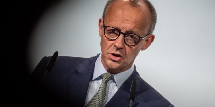 cancelarul-germaniei-avertizeaza-ca-uniunea-europeana-va-fi-grav-afectata-timp-de-ani-de-zile-daca-nu-sprijina-financiar-ucraina