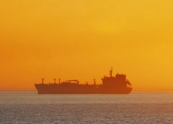 noi-sanctiuni-ue-vizeaza-flota-din-umbra-a-rusiei