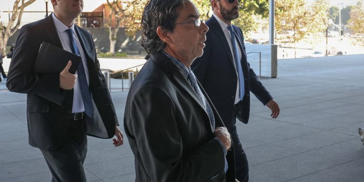 a-doilea-medic-implicat-in-moartea-prin-supradoza-a-starului-matthew-perry,-din-serialul-friends,-scapa-de-inchisoare-–-hotnews.ro