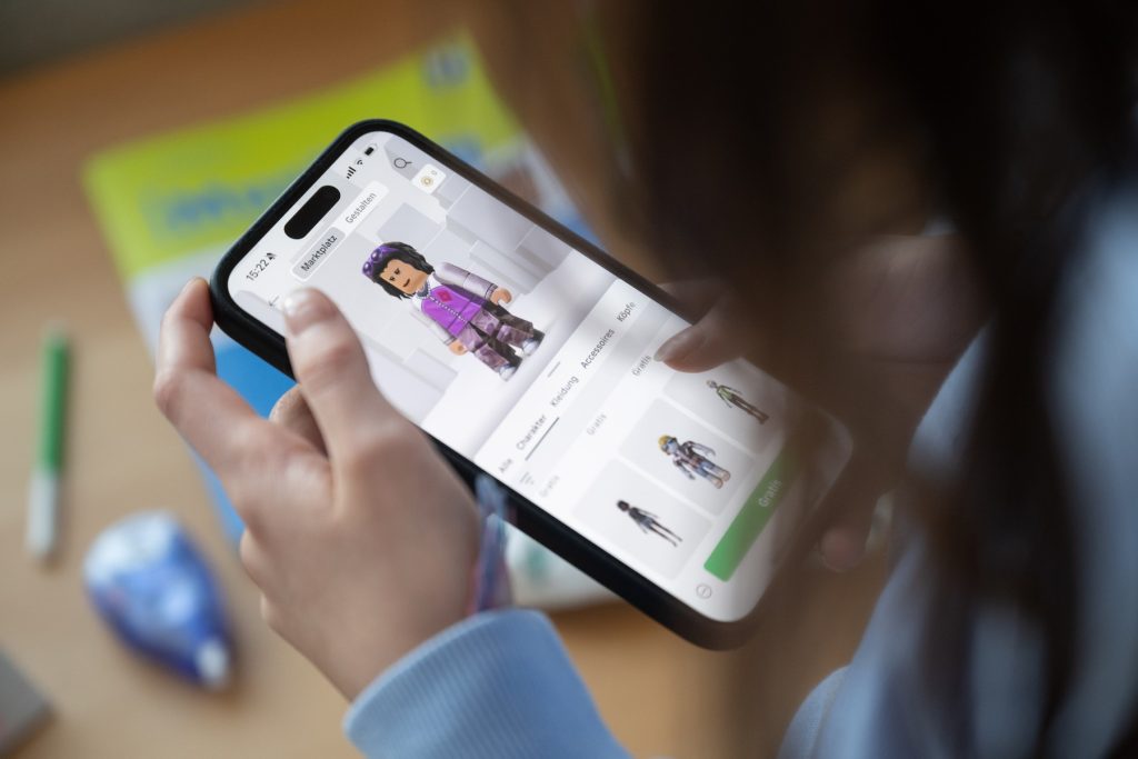 compromisul-pe-care-este-dispus-sa-il-faca-o-populara-platforma-de-jocuri-interzisa-in-rusia-pentru-a-reveni-online-–-hotnews.ro