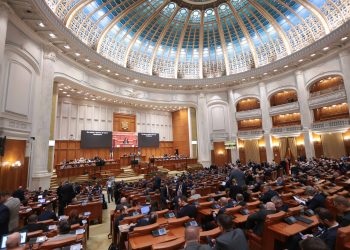 cat-castiga-un-parlamentar-in-romania-si-ce-inseamna-taierea-cu-10%-a-sumei-forfetareprimita-de-alesi-–-hotnews.ro