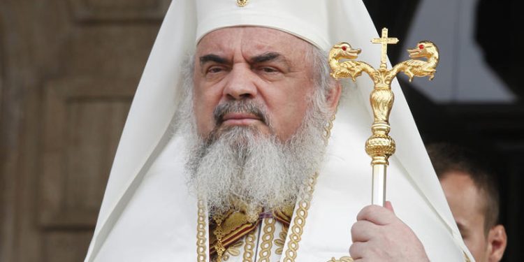 patriarhia-romana-si-a-lansat-oficial-platforma-de-streaming-trinitas-film-a-fost-prezentata-si-versiunea-in-engleza-a-site-ului-–-hotnews.ro