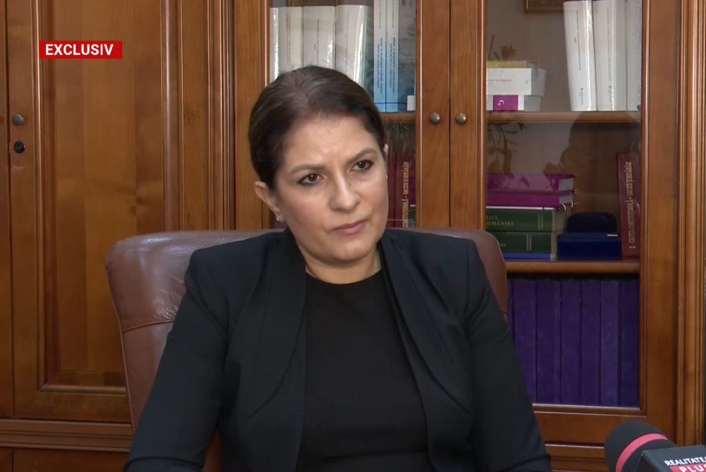 recorder,-despre-interviul-sefei-cab-la-realitatea-tv:-miscare-simbolica,-apare-in-prime-time-la-televiziunea-unui-codamnat-penal,-al-carui-dosar-urmeaza-sa-ajunga-chiar-la-instanta-pe-care-ea-o-conduce-–-hotnews.ro