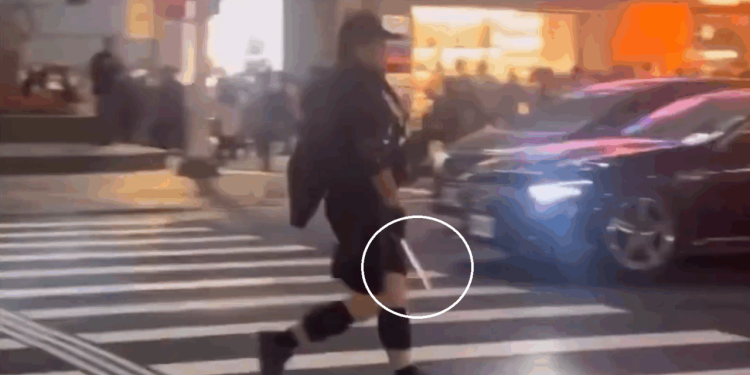 trei-persoane-au-murit-si-cinci-au-fost-ranite,-in-urma-unui-atac-la-metroul-din-taipei.-cum-a-actionat-principalul-suspect