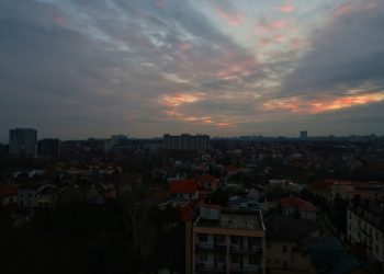 bombardament-cu-rachete-balistice-asupra-portului-odesa-unul-dintre-cele-mai-mari-atacuri-de-la-inceputul-razboiului-–-hotnews.ro