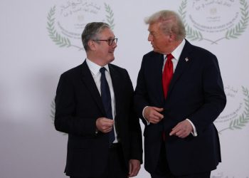 premierul-britanic-starmer-a-discutat-cu-trump-despre-eforturile-de-pace-pentru-ucraina