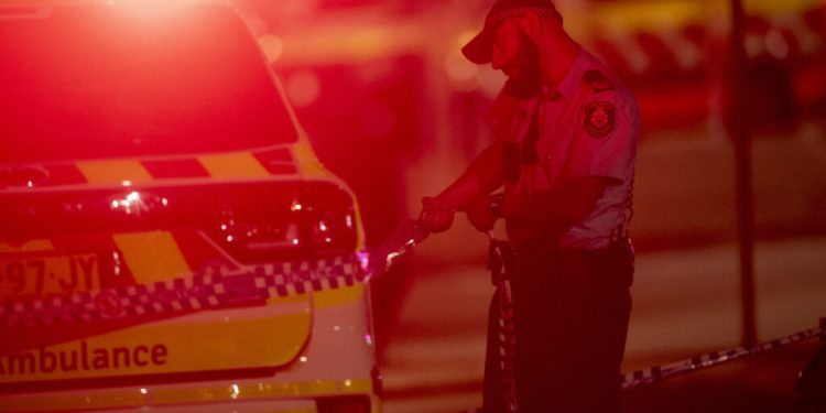 atacul-de-la-sydney:-cei-doi-teroristi-au-aruncat-asupra-multimii-bombe-artizanale-care-nu-au-detonat