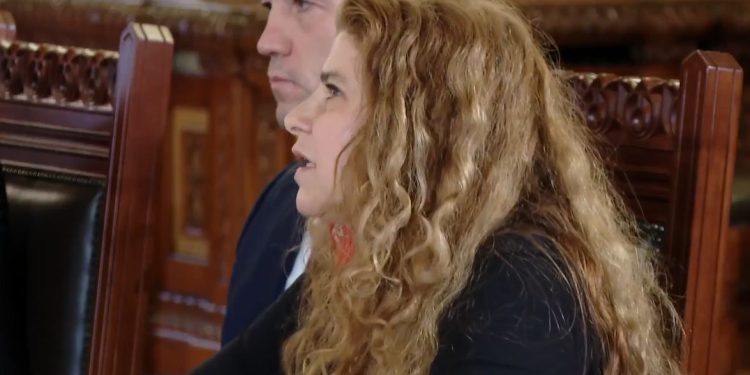 video-o-procuroare-care-a-venit-la-discutia-cu-presedintele,-despre-neregulile-dezvaluite-de-recorder-in-cazul-dosarului-lui-marian-vanghelie:-sunt-reale-–-hotnews.ro