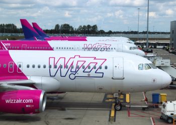 wizz-air,-obligata-de-instante-sa-reangajeze-pilotii-concediati-in-pandemie,-la-bucuresti-si-cluj-–-hotnews.ro