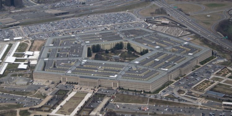 pentagonul-apeleaza-la-xai,-compania-lui-elon-musk,-pentru-fluxurile-guvernamentale-sensibile