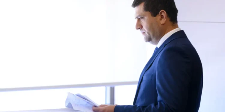 noii-ministri-ai-economiei-si-apararii-au-depus-juramantul-la-palatul-cotroceni