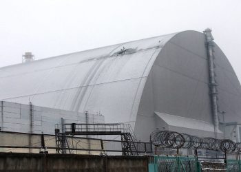 scutul-impotriva-radiatiilor-de-la-centrala-nucleara-cernobil-risca-sa-se-prabuseasca-chiar-si-urma-unei-singure-noi-lovituri-a-rusilor-principala-amenintare-–-hotnews.ro