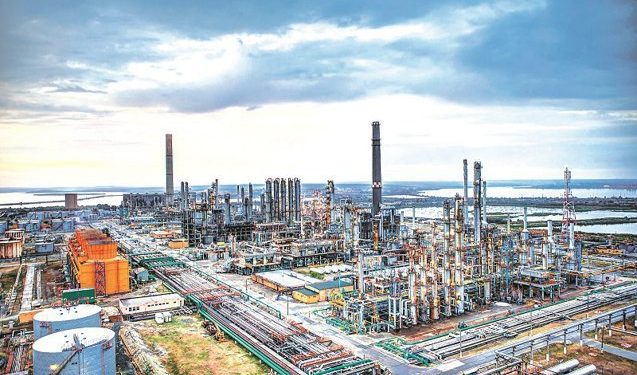 presiunea-fiscala-loveste-rompetrol-grupul-ia-in-calcul-oprirea-rafinariilor-petromidia-si-vega-din-februarie.-petrobrazi,-singura-unitate-activa