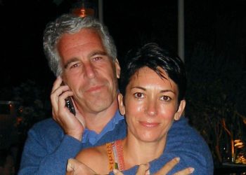 descoperirea-a-inca-un-milion-de-potentiale-documente-legate-de-jeffrey-epstein-intarzie-publicarea-completa-a-dosarelor-cu-cateva-saptamani