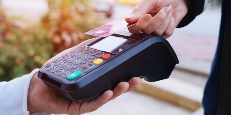 controversa-in-elvetia-pe-renuntarea-platii-cu-numerar.-clientii-cer-revenirea-la-plata-cash