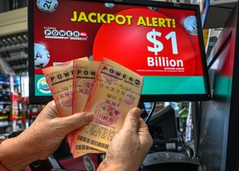 povestea-tanarului-care-a-devenit-milionar-la-21-de-ani-nici-nu-stiam-ce-sa-fac-cu-atatia-bani-–-hotnews.ro