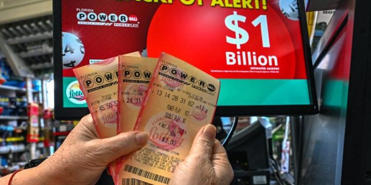 povestea-tanarului-care-a-devenit-milionar-la-21-de-ani-nici-nu-stiam-ce-sa-fac-cu-atatia-bani-–-hotnews.ro