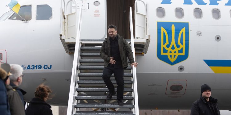 intalnire-cruciala-zelenski-trump,-in-florida-inainte-de-a-ajunge-in-sua,-liderul-ucrainean-a-dezvaluit-care-e-prioritatea-zero-pentru-el-–-hotnews.ro