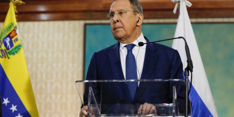 ministrul-de-externe-din-rusia-ii-ameninta-pe-aliatii-ucrainei:-raspunsul-rusilor-ar-fi-devastator