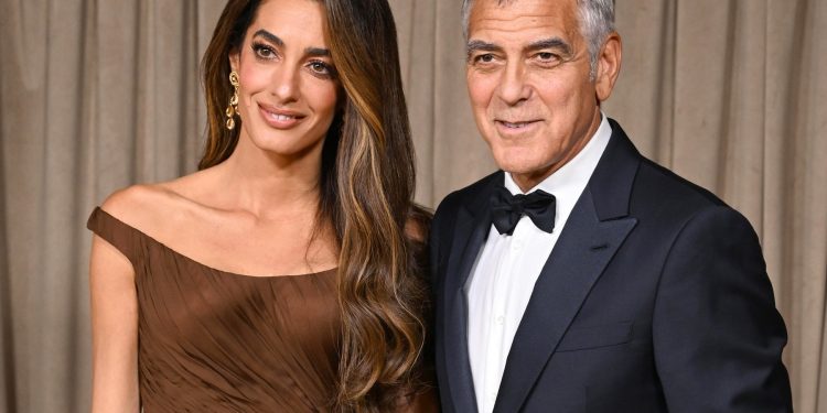 george-clooney,-sotia-si-copiii-sai-au-obtinut-cetatenia-franceza-–-hotnews.ro