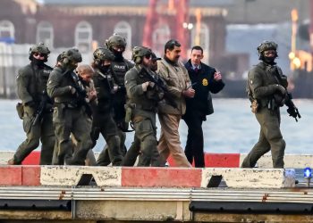 cum-se-va-desfasura-procesul-lui-maduro-precedentul-noriega:-ce-arata-cazul-dictatorului-din-panama-capturat-de-sua-acum-36-de-ani-tot-pentru-trafic-de-droguri-–-hotnews.ro