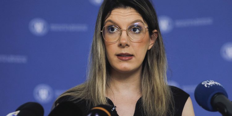 ministrul-mediului-acuza-site-ul-realitatea-si-zeci-de-site-uri-fantoma-ca-raspandesc-un-fake-news-de-2-lei:-fie-prostie,-fie-manipulare-–-hotnews.ro