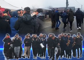 iordanitul,-o-traditie-care-se-pastreaza-de-zeci-de-ani-in-dolj.-toti-localnicii-care-poarta-numele-ion,-colindati-sa-le-mearga-bine-tot-anul