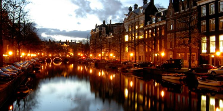 turistii-sunt-penalizati-in-tot-mai-multe-locuri.-ce-destinatii-va-golesc-portofelul