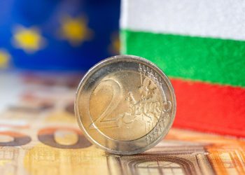 bulgaria-nu-era-pregatita-pentru-trecerea-la-euro.-preturile-cresc-in-mod-nejustificat,-in-timp-ce-autoritatile-nu-stiu-cum-sa-gestioneze-schimbarea