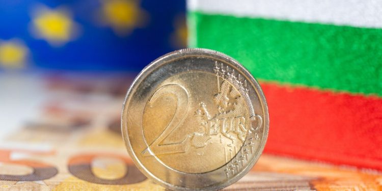bulgaria-nu-era-pregatita-pentru-trecerea-la-euro.-preturile-cresc-in-mod-nejustificat,-in-timp-ce-autoritatile-nu-stiu-cum-sa-gestioneze-schimbarea