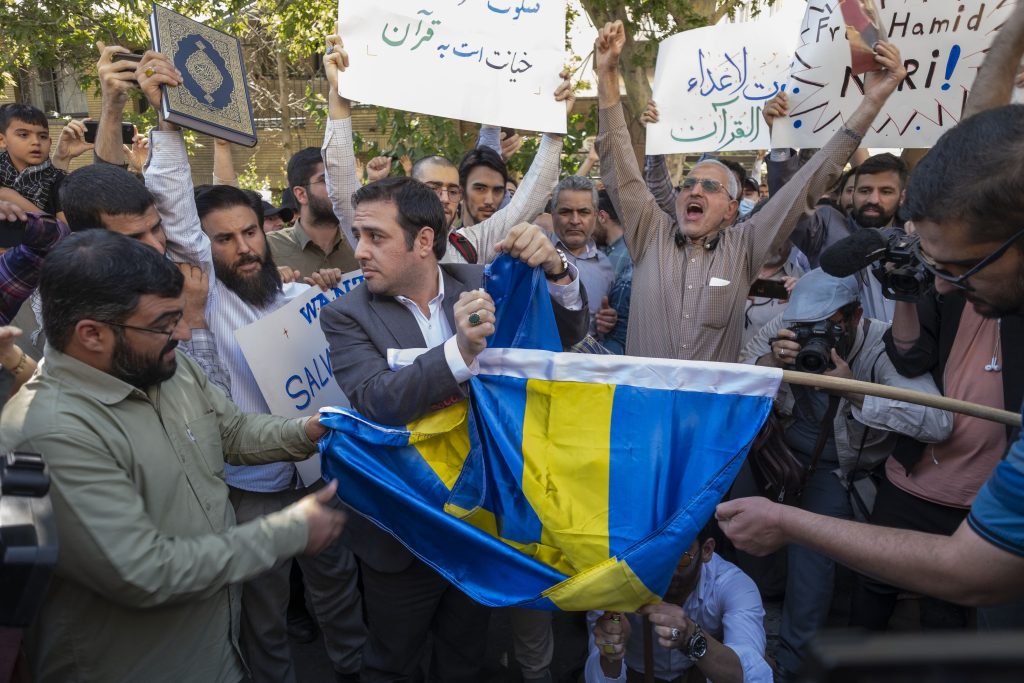 suedia-a-inregistrat-cel-mai-mic-numar-de-solicitari-de-azil-din-ultimii-40-de-ani-schimbarea-nu-se-refera-doar-la-cifre-–-hotnews.ro