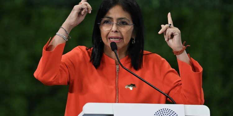 venezuela-e-dispusa-sa-isi-extinda-relatiile-diplomatice-cu-sua,-la-o-saptamana-de-la-capturarea-si-retinerea-fostului-presedinte-nicolas-maduro-–-hotnews.ro