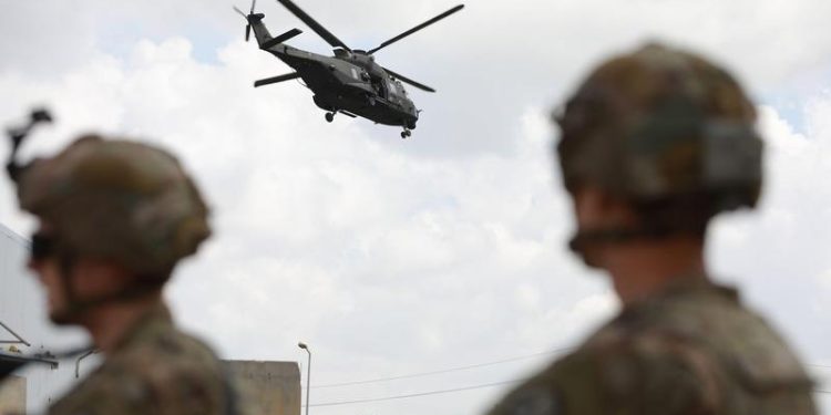 fortele-americane-au-lansat-atacuri-aeriene-impotriva-statului-islamic-in-siria-–-hotnews.ro