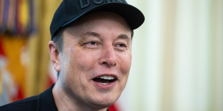 de-ce-spune-elon-musk-ca-economisirea-pentru-pensie-va-fi-irelevanta-in-urmatorii-20-de-ani