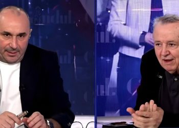 ion-cristoiu:-nu-inteleg-de-ce-nicusor-dan-apare-singur-pe-pista-aeroportului.-trebuia-sa-fie-insotit-de-ambasadorul-romaniei-la-paris