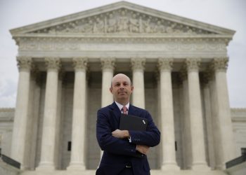 unul-dintre-cei-mai-cunoscuti-avocati-din-sua-a-ajuns-in-boxa-acuzatilor-din-cauza-vietii-duble-demne-de-un-serial-netflix-–-hotnews.ro