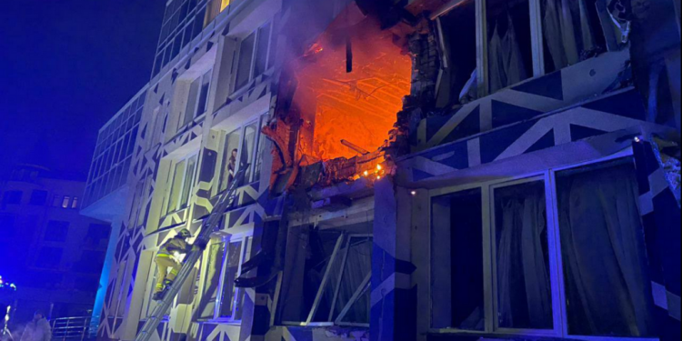 ucraina-depune-eforturi-pentru-a-restabili-alimentarea-cu-energie-electrica-si-caldura