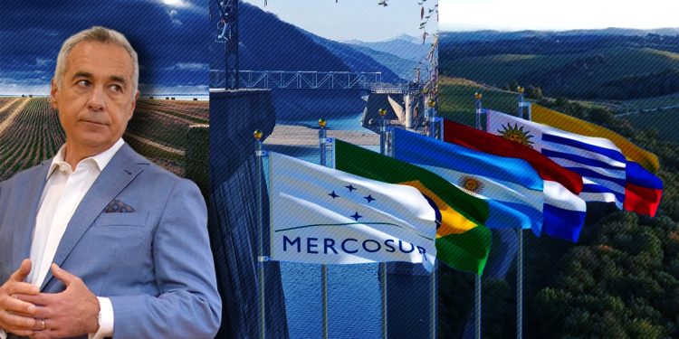 calin-georgescu-explica-romanilor-diferenta-dintre-„apa,-hrana,-energie”-si-mercosur:-„acordul-nu-este-altceva-decat-o-institutionalizare-a-otravii”
