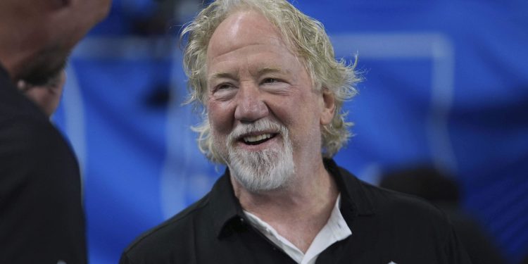 politia-americana-incearca-sa-dea-de-urma-actorului-timothy-busfield-si-a-cerut-ajutorul-us-marshals-–-hotnews.ro