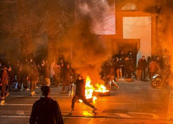 iran-anunta-procese-accelerate-pentru-protestatari,-pe-fondul-amenintarile-lui-trump