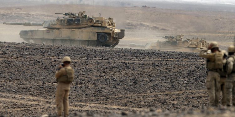 sua-isi-retrag-o-parte-din-trupele-de-la-bazele-din-orientul-mijlociu,-iranul-ameninta-cu-riposta-in-cazul-unui-atac-/-o-interventie-militara,-tot-mai-probabila-–-hotnews.ro