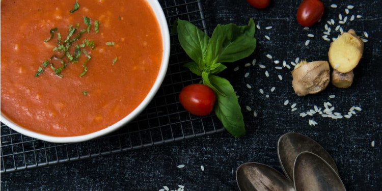 supa-de-rosii,-minunea-din-farfurie.-reteta-simpla-si-micile-secrete