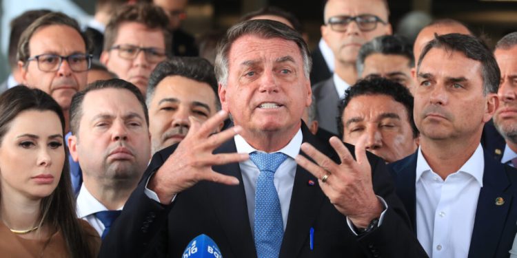 jair-bolsonaro,-fostul-presedinte-al-braziliei,-transferat-intr-o-inchisoare-cu-conditii-mai-favorabile