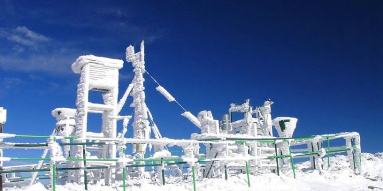 decembrie-a-fost-in-romania-mult-mai-calda-decat-in-mod-normal-si-a-plouat-de-patru-ori-mai-putin-doi-poli-ai-frigului-au-fost-intr-o-situatie-inedita-–-hotnews.ro