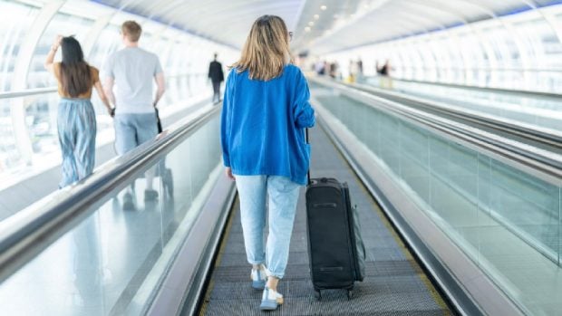 cele-trei-piese-vestimentare-pe-care-sotia-unui-pilot-recomanda-sa-le-porti-la-fiecare-zbor