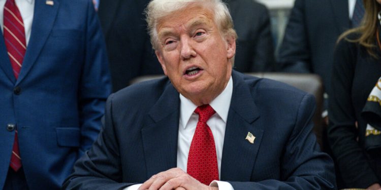 tarile-amenintate-de-tarifele-impuse-de-trump-asupra-groenlandei-raman-unite