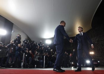 diviziune-tactica-intre-cele-mai-puternice-tari-europene,-dupa-amenintarile-lui-trump-privind-anexarea-groenladei-unde-se-despart-merz-si-macron-–-hotnews.ro