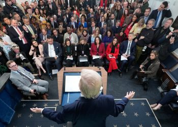 cat-de-departe-este-dispus-trump-sa-mearga-pentru-preluarea-groenlandei?-raspuns-scurt,-dat-intr-o-conferinta-maraton-–-hotnews.ro